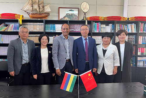 A Delegation from Zhejiang Normal University Visits Confucius Institute at University of Mauritius, Aug 2024