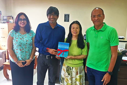Translation Work of Anthology by the Confucius Institute at the University of Mauritius